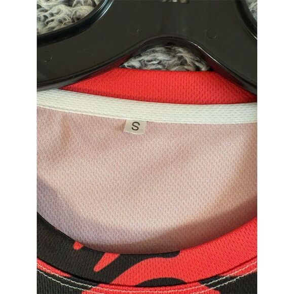 Albanian logo Unisex Graphic T-Shirt Red Crew Neck Short Sleeve Size S - Picture 7 of 8